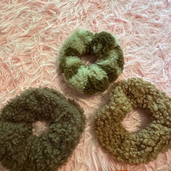 Scrunchie Lot - Picture 4 of 7